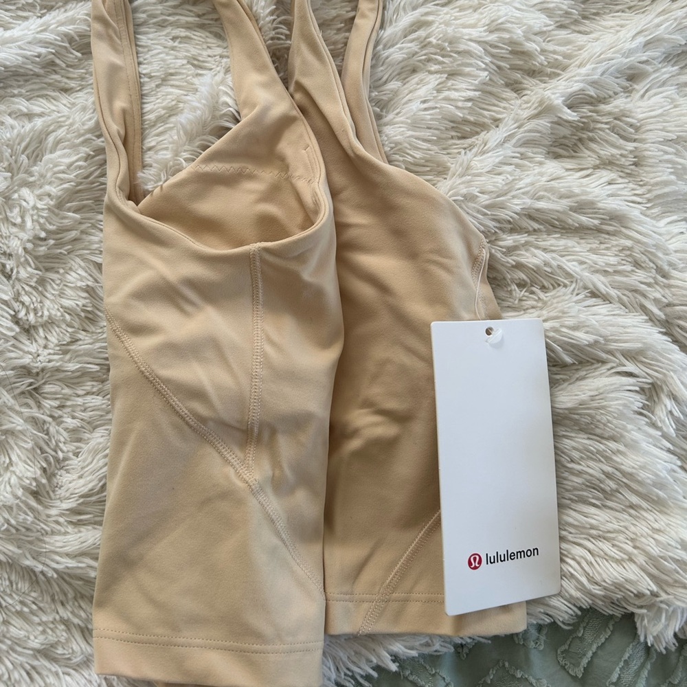 Lululemon align tank size 6
